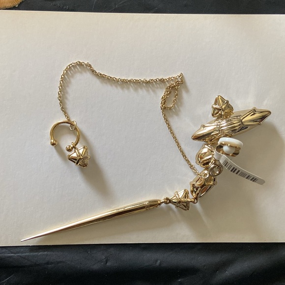 Limited Edition Large Crystal Spike Earring - Picture 7 of 9